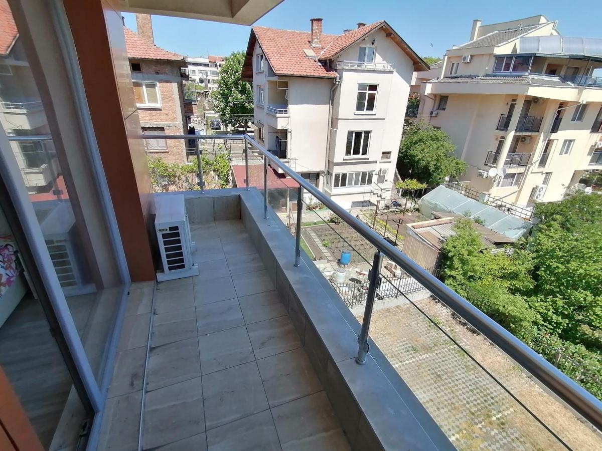 Zoleks Apartment Burgas Exteriör bild
