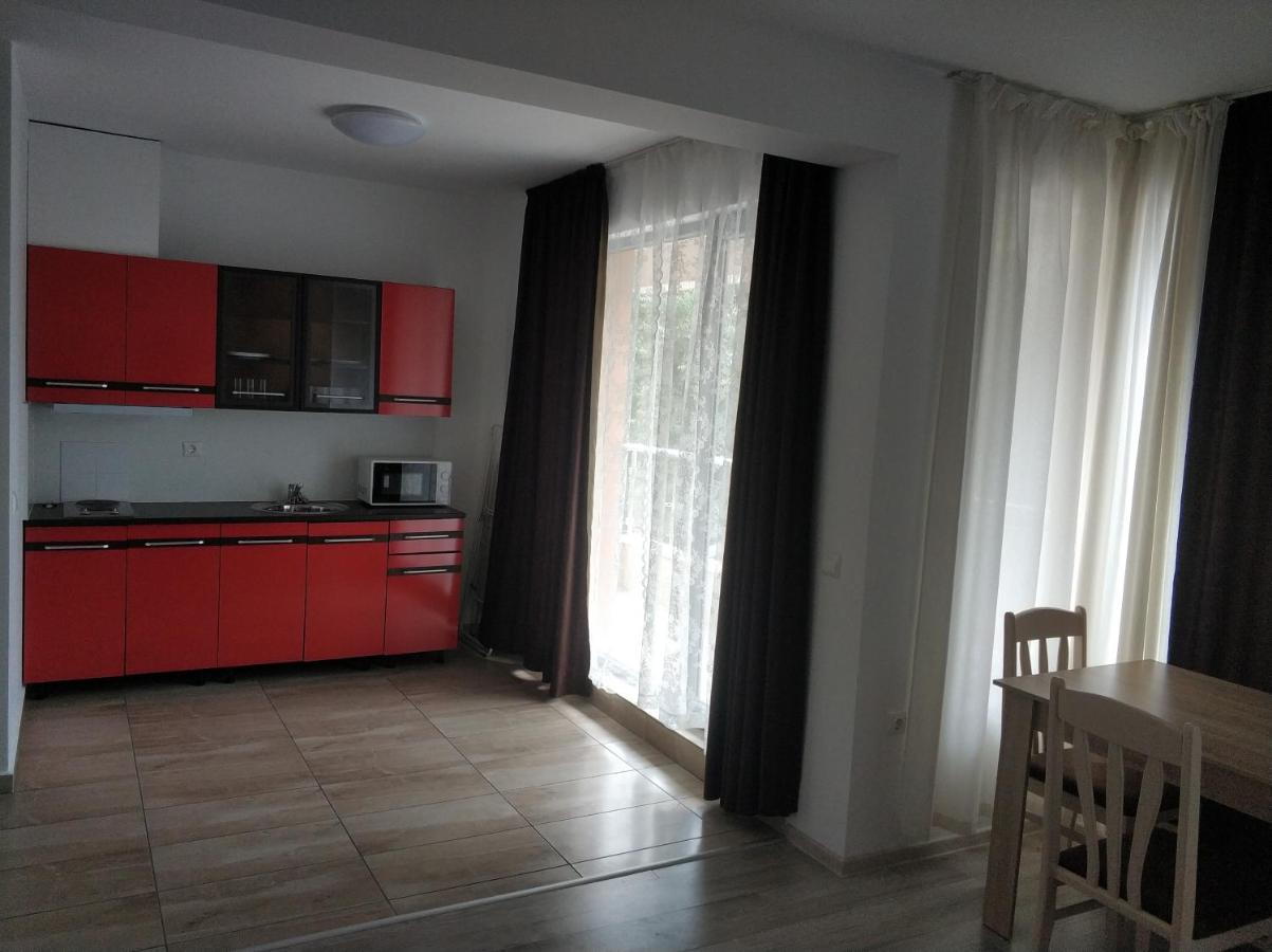 Zoleks Apartment Burgas Exteriör bild