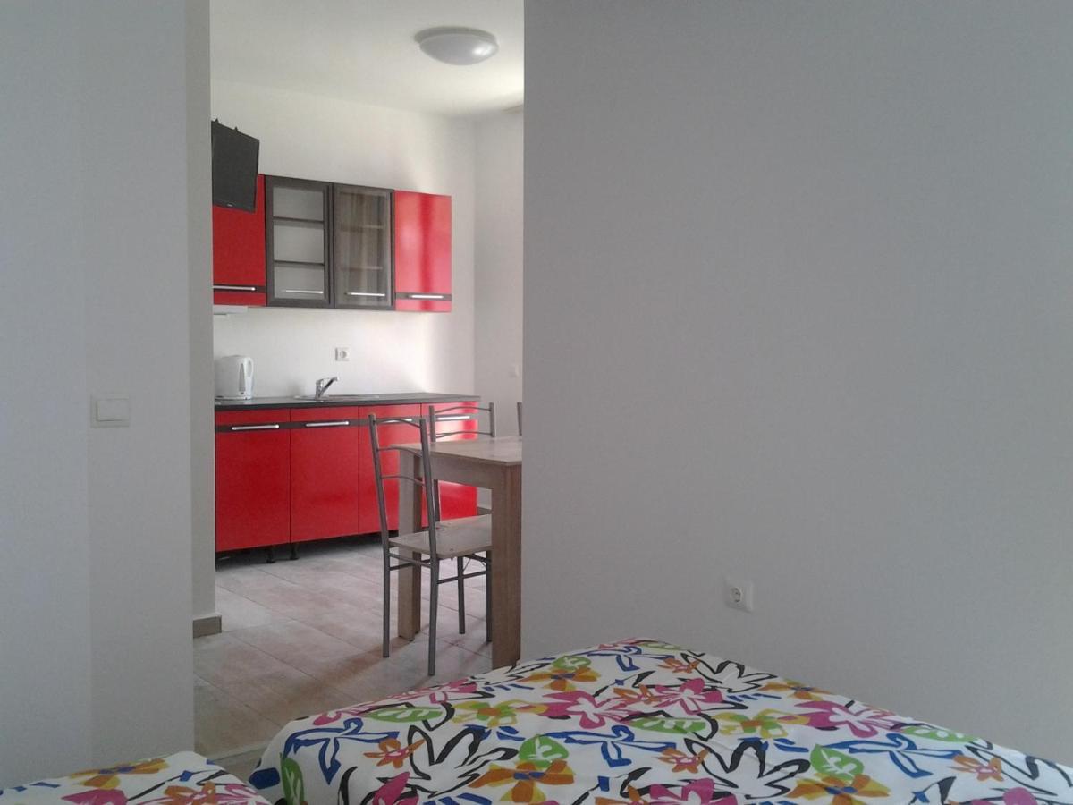 Zoleks Apartment Burgas Exteriör bild